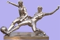 Escultura de Copa do Mundo de Futebol de Fundição de FRP personalizada para criar uma Escultura de Momento de Jogador Separada
