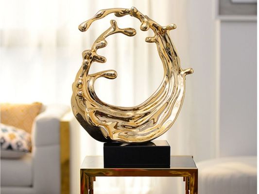 As esculturas do metal de Art Sculpture Spray Modern Art da resina do espelho do ouro incitam a decoração