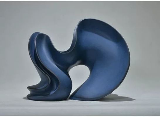 Decoração feita sob encomenda azul da exposição de Matte Abstract Form Sculpture Club da escultura da resina