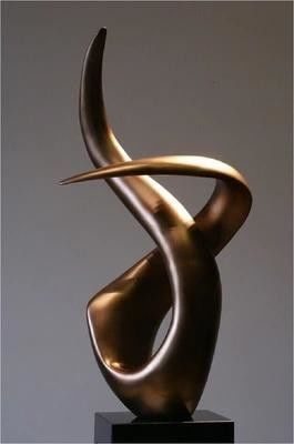 Escultura feito a mão de cobre feita exterior do metal da escultura abstrata da resina